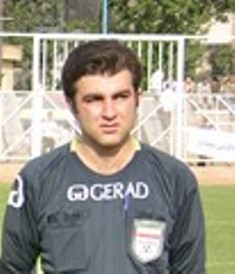 میر یعقوب حجتی در کلاس توجیحی نیم فصل داوران و کمک داوران  لیگ برترفوتبال (آقایان)