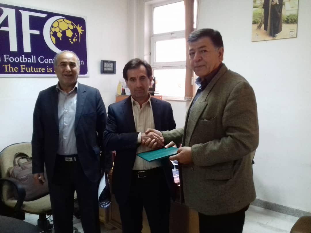 داور پیشکسوت بعنوان مسئول نظارت هیات فوتبال استان انتخاب شد